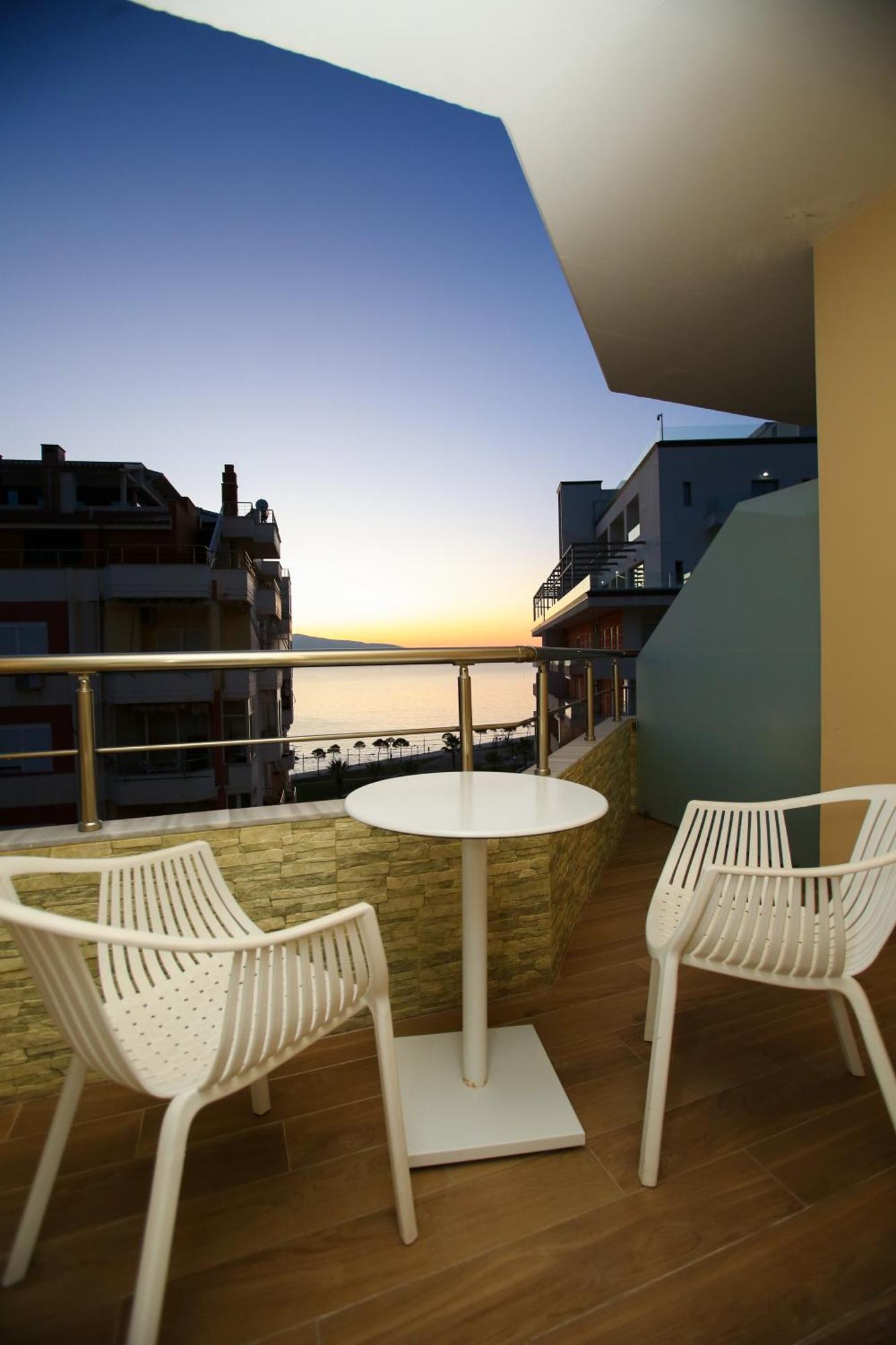 B&B Visar - Rooms Vlorë Exteriör bild